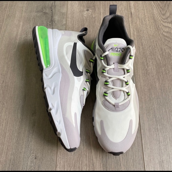 NWT Nike Air Max 270 React - Picture 6 of 9